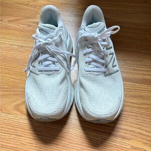 New Balance Fresh Foam KAIHA ROAD